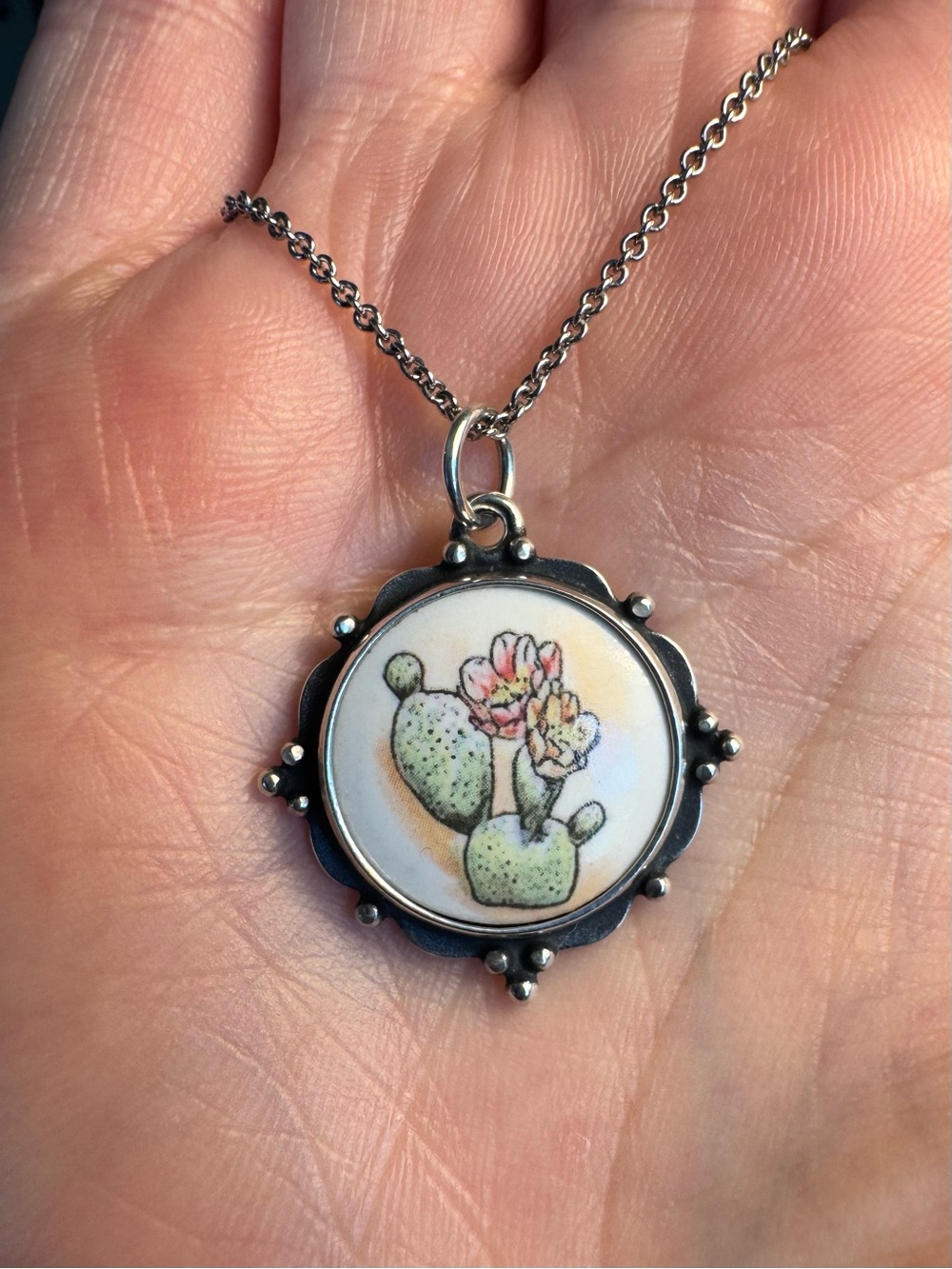 James Avery Prickly Pear Cactus Pendant Necklace Sterling Silver (Retired)